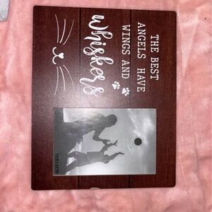 Brown Pet-Themed Photo Frame Remembrance